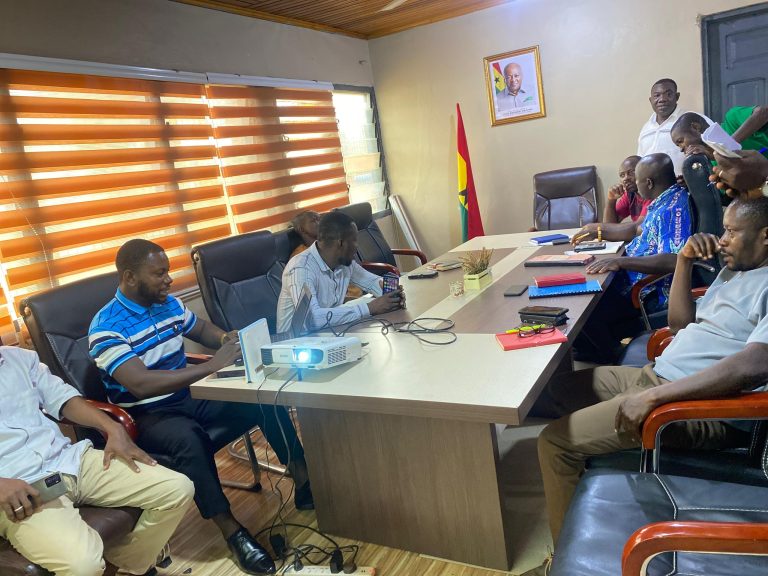 Juaboso DDDP Team Meets DCD to Strengthen Development Tracking