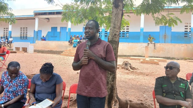 DCE Assures Sayerano Farmers of Firm Action Against Illegal Mining